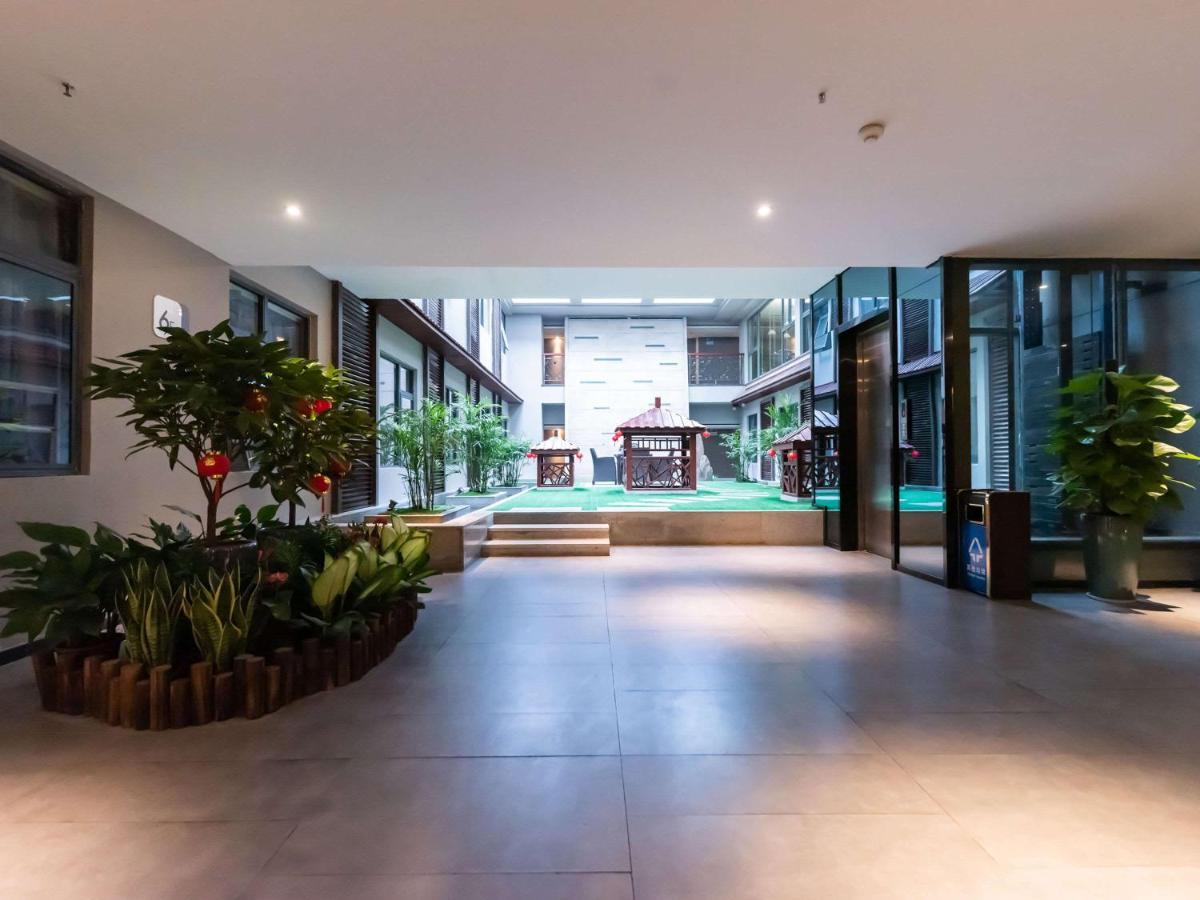 Ibis Styles Suzhou Nanmen Metro Station Hotel Zewnętrze zdjęcie
